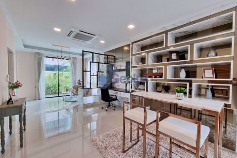 บ้านในพัทยา, ประเทศไทย 4 ห้องนอน № 197201 - รูปถ่าย 8
