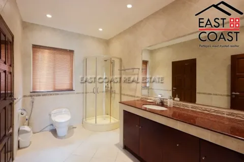Casa de 5 dormitorios en Jomtien Beach, Pattaya, Tailandia № 213398 - foto 19