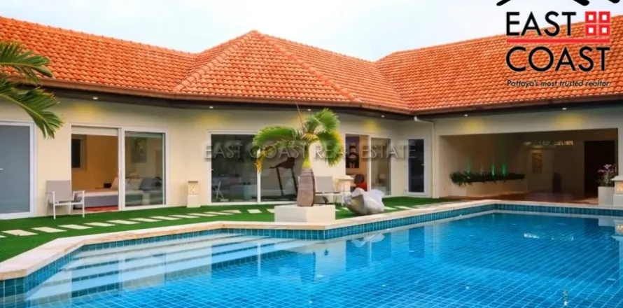 Casa de 5 dormitorios en Jomtien Beach, Pattaya, Tailandia № 213398