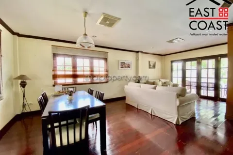Casa de 3 dormitorios en Pattaya, Tailandia № 213400 - foto 3