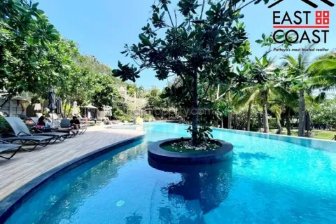 Condominio de 2 dormitorios en Pattaya, Tailandia № 213401 - foto 2