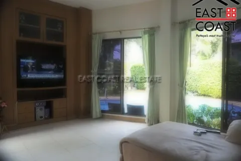 Casa de 3 dormitorios en Pattaya, Tailandia № 213402 - foto 9