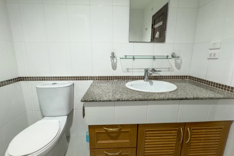 Кондоминиум с 1 спальней в Банг Ламунге, Таиланд № 205073 - фото 13