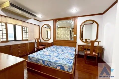 Duplex in Watthana, Bangkok, Thailand 4 Schlafzimmer № 215071 - Foto 17