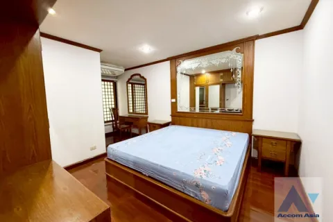 Duplex in Watthana, Bangkok, Thailand 4 Schlafzimmer № 215071 - Foto 18