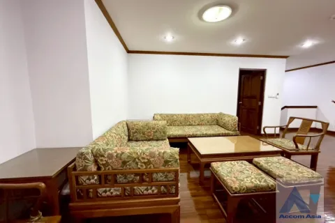 Duplex in Watthana, Bangkok, Thailand 4 Schlafzimmer № 215071 - Foto 14