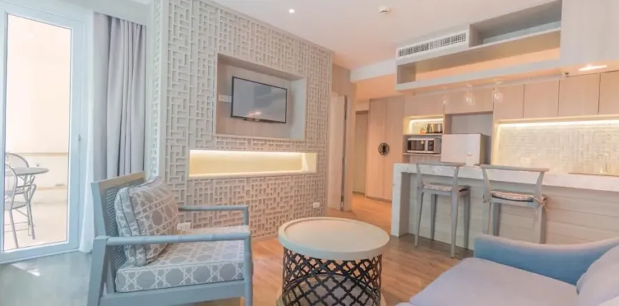 Studio in the Condo in Phuket, Thailand  № 157026