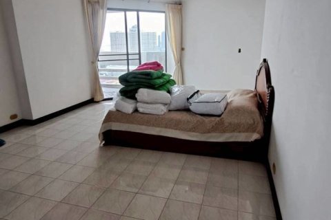 Condo in Pattaya, Thailand, 2 bedrooms  № 157022 - photo 6