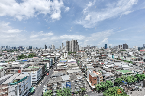 Condo in Bangkok, Thailand, 2 bedrooms  № 188553 - photo 6