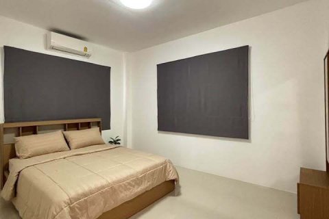 House in Phuket, Thailand 3 bedrooms № 147316 - photo 11
