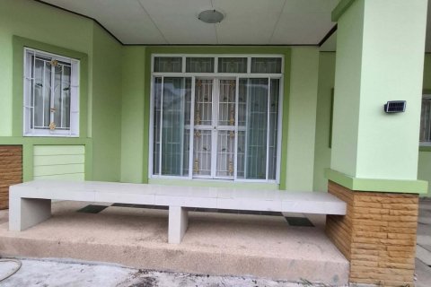 House in Pattaya, Thailand 3 bedrooms № 147312 - photo 2