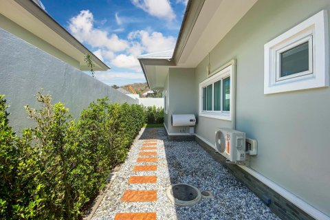 Villa in Hua Hin, Thailand 3 bedrooms № 168546 - photo 26