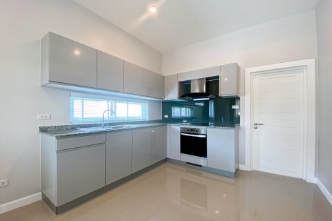 Villa in Hua Hin, Thailand 3 bedrooms № 168546 - photo 13