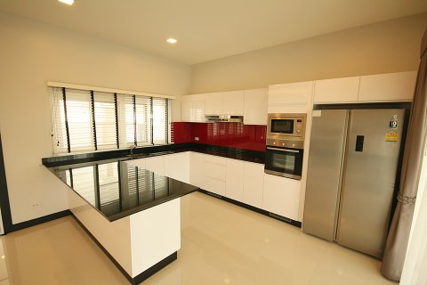 Villa in Hua Hin, Thailand 3 bedrooms № 168544 - photo 28