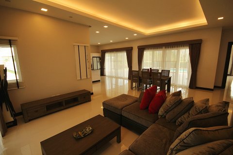 Villa in Hua Hin, Thailand 3 bedrooms № 168544 - photo 20