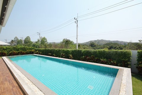 Villa in Hua Hin, Thailand 3 bedrooms № 168544 - photo 7
