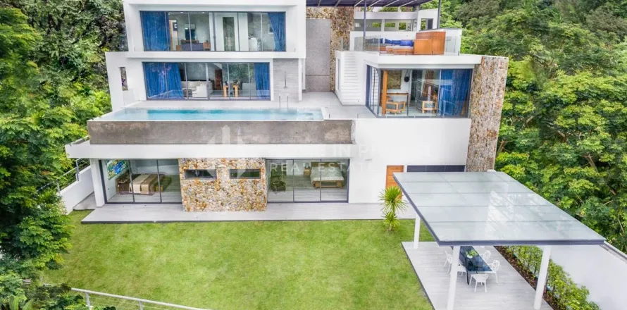 Дом в Камале, Таиланд с 4 спальнями  № 144559