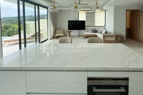House in Phuket, Thailand 4 bedrooms № 144557 - photo 13