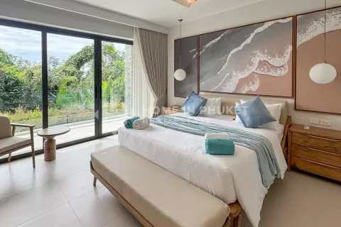 House in Phuket, Thailand 4 bedrooms № 144557 - photo 16