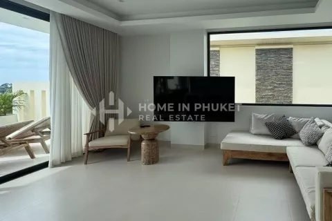 House in Phuket, Thailand 4 bedrooms № 144557 - photo 6