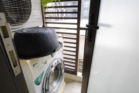 Студия в кондо в Клонг Тоэй, Бангкок, Таиланд № 163382 - фото 8