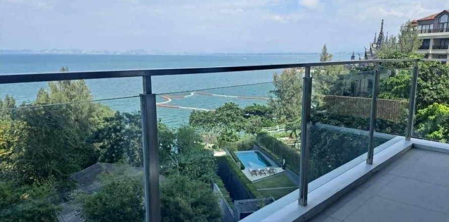 Studio in the Condo in Pattaya, Thailand  № 163383