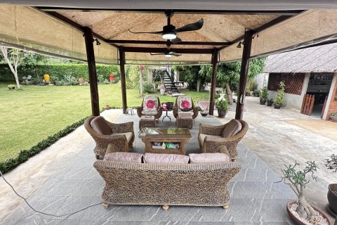 House in Hua Hin, Thailand 5 bedrooms № 163381 - photo 30