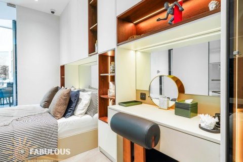 Condo in Kamala, Thailand, 1 bedroom № 179237 - photo 12
