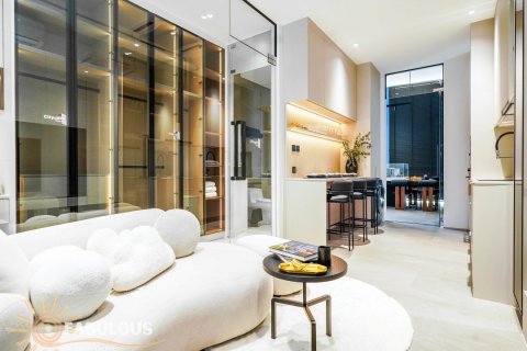 Condo in Kamala, Thailand, 1 bedroom № 179237 - photo 3