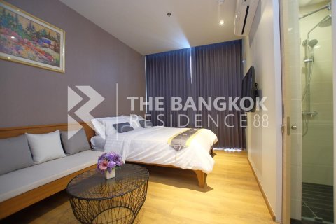Condo à Bangkok, Thaïlande, 2 chambres  № 185697 - photo 5