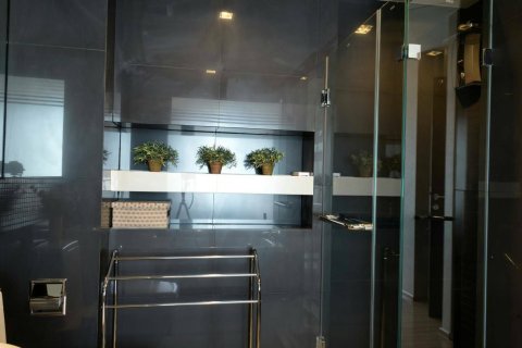 Condo in Sathon, Bangkok, Thailand, 2 bedrooms  № 169379 - photo 5
