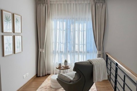 Maison à Bang Kaeo, Thaïlande 4 chambres № 169383 - photo 7