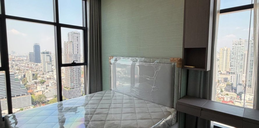 Кондоминиум с 3 спальнями в Банг Раке, Бангкок, Таиланд № 171803