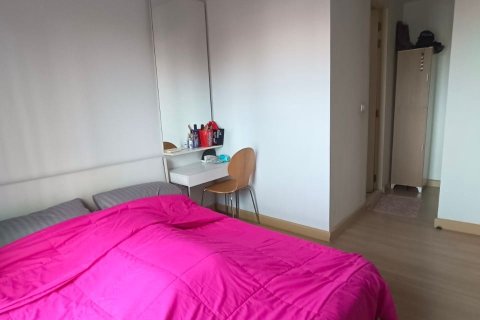 Condo in Bangkok, Thailand, 1 bedroom № 205368 - photo 8