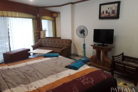 Studio dans le Condo sur Jomtien Beach, Pattaya, Thaïlande № 204223 - photo 4
