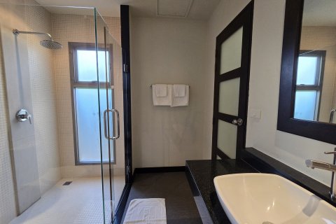 Villa in Phuket, Thailand 3 bedrooms № 138771 - photo 15