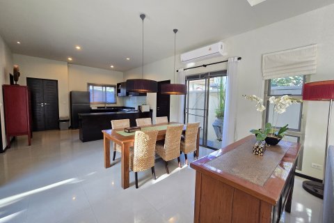 Villa in Phuket, Thailand 3 bedrooms № 138771 - photo 12