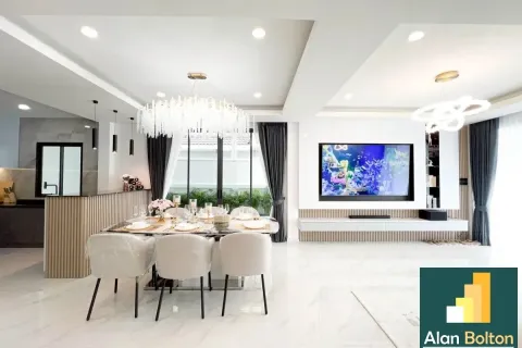 Casa de 5 dormitorios en Jomtien Beach, Pattaya, Tailandia № 211017 - foto 6