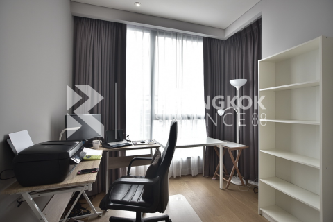 Condo in Bangkok, Thailand, 2 bedrooms № 186075 - photo 4