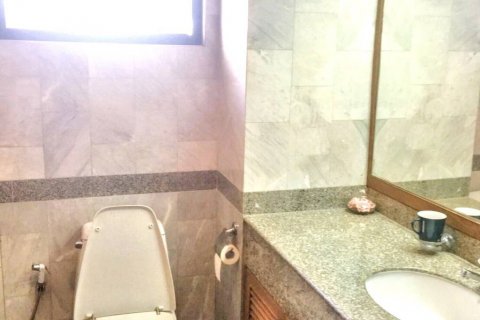 Condo à Bangkok, Thaïlande, 3 chambres  № 119529 - photo 10