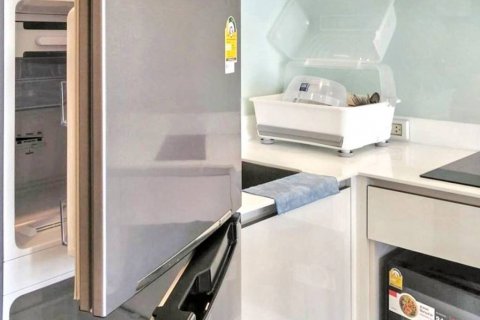 Condo in Bangkok, Thailand, 1 bedroom  № 119527 - photo 6