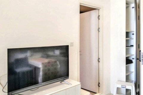 Condo in Bangkok, Thailand, 1 bedroom  № 119527 - photo 5