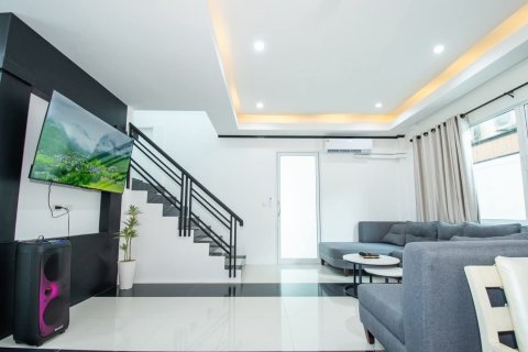 Вилла в Паттайе, Таиланд с 4 спальнями № 147623 - фото 4