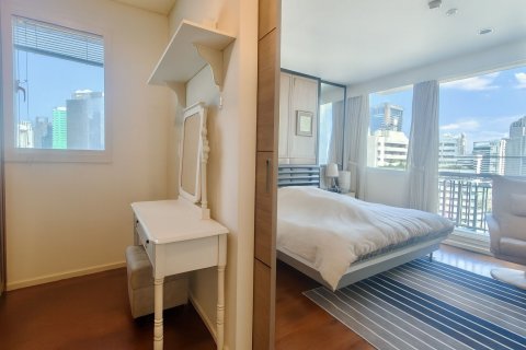 Condo in Watthana, Bangkok, Thailand, 3 bedrooms  № 147620 - photo 12