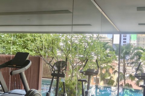 Condo in Watthana, Bangkok, Thailand, 3 bedrooms  № 147620 - photo 26