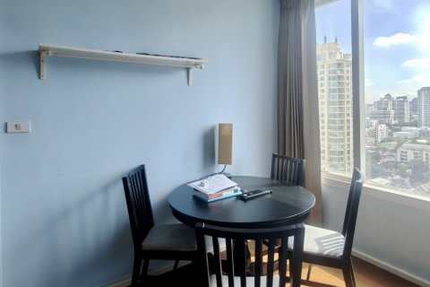 Condo in Watthana, Bangkok, Thailand, 3 bedrooms  № 147620 - photo 8