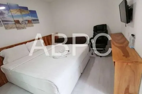 Casa de 7 dormitorios en Jomtien Beach, Pattaya, Tailandia № 211442 - foto 12