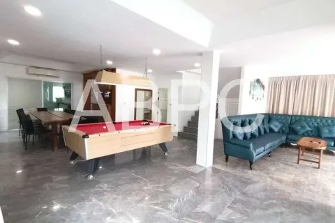 Casa de 7 dormitorios en Jomtien Beach, Pattaya, Tailandia № 211442 - foto 6