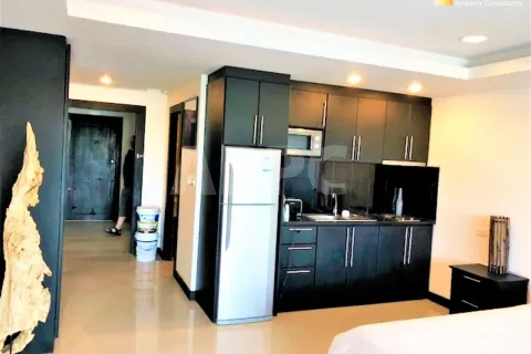 Estudio en el condominio en Jomtien Beach, Pattaya, Tailandia № 211445 - foto 2