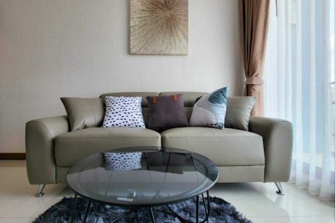 Студия в кондо в Кхлонг Сане, Бангкок, Таиланд № 137532 - фото 8